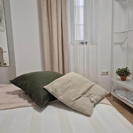 Hostfy Centro San Roman Sevilla Buitenkant foto