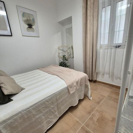 Hostfy Centro San Roman Sevilla Buitenkant foto