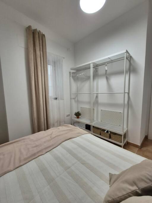 Hostfy Centro San Roman Sevilla Buitenkant foto